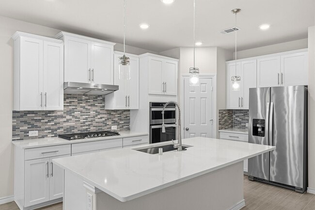 Building Photo - 6015 Briarstone Crest Dr