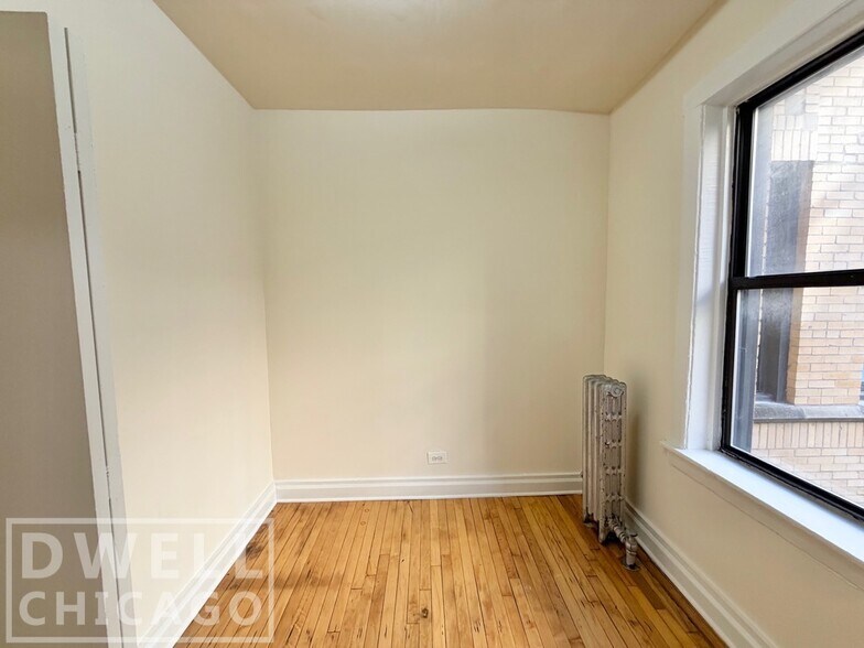 Building Photo - 1500 N Kedzie Ave