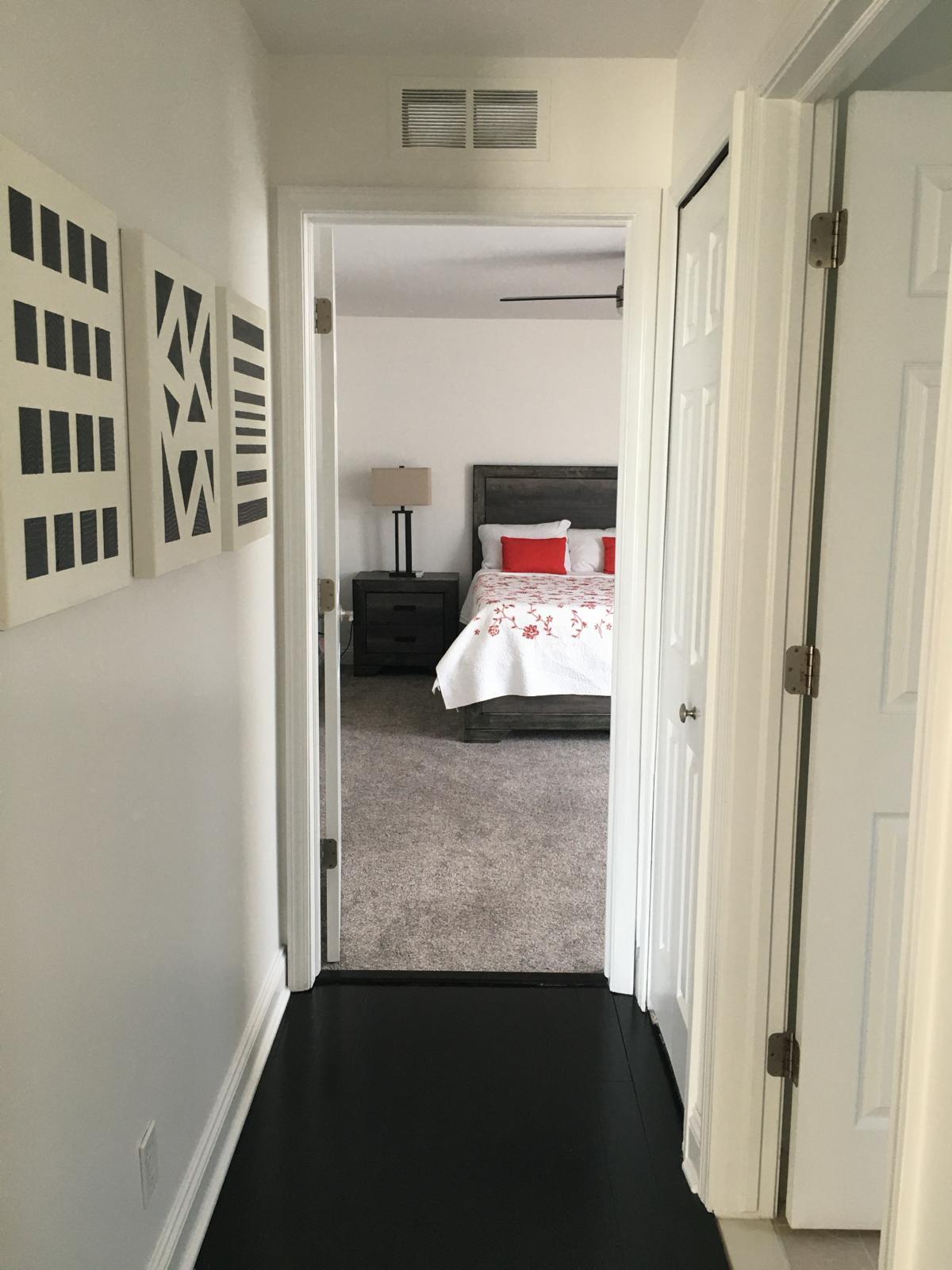 Hallway - 5294 Brookemonte Cir