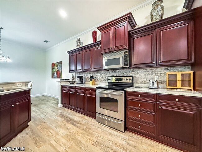 Building Photo - 8524 Via Lungomare Cir