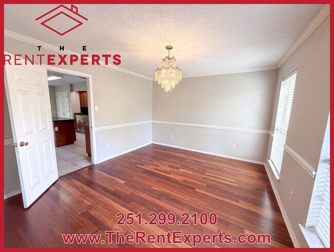 Building Photo - 7210 Ashmoor Dr N