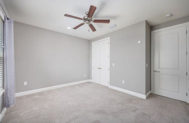 Building Photo - 77 Perimeter Pl