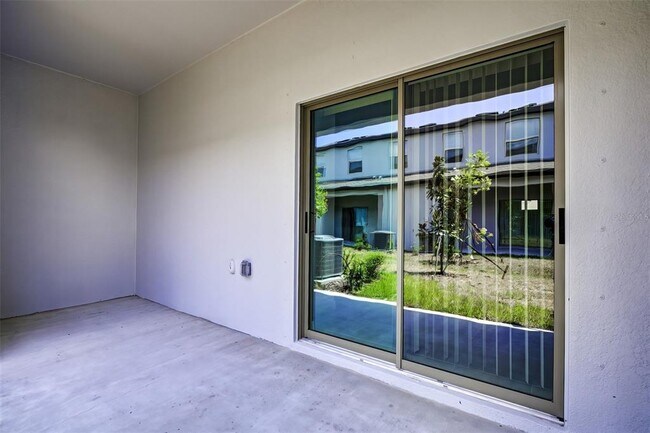 Building Photo - 8248 Cor Pne Wy