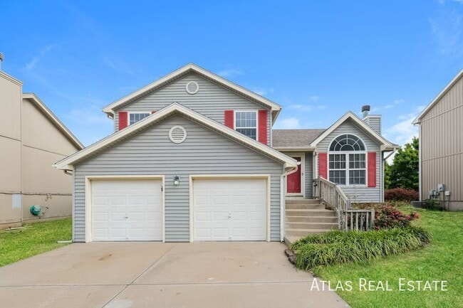 Building Photo - 8608 NE 111th St