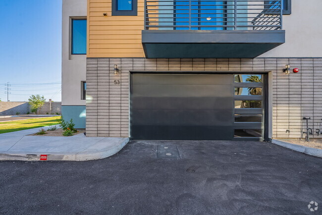 Building Photo - 53 W Thomas Ln