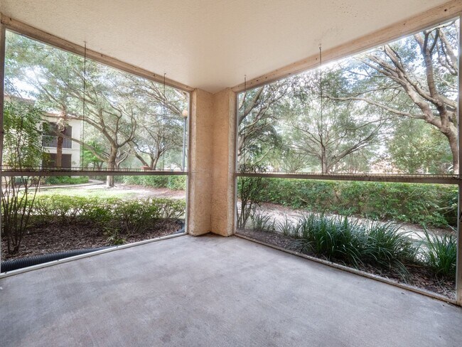 Building Photo - Bona Vista - 831 CW 104