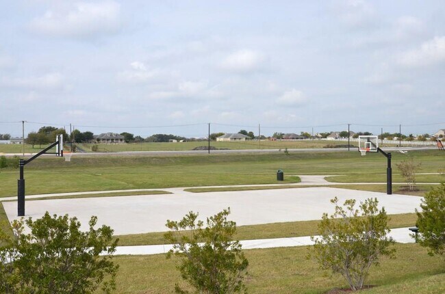 Building Photo - 6056 Urbano Bnd