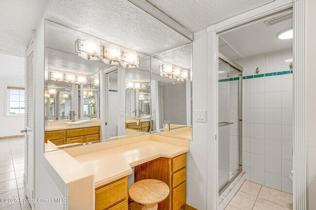 Building Photo - 115 Indian River Dr