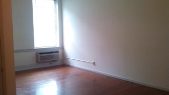 Loft 101 Living Area & Large East Facing Window - 221 E Mifflin St