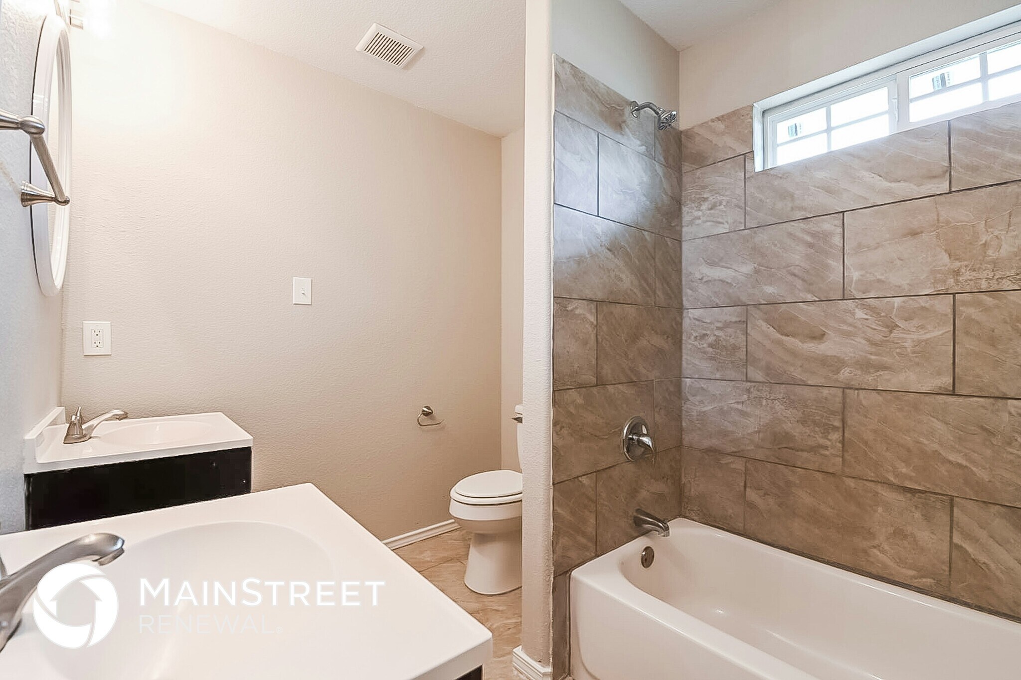 Building Photo - 629 Green Mound Dr