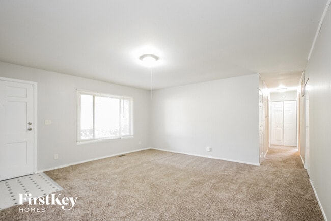 Building Photo - 7531 Penway St