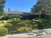Building Photo - Your La Jolla Sanctuary: Where Luxury Meet...