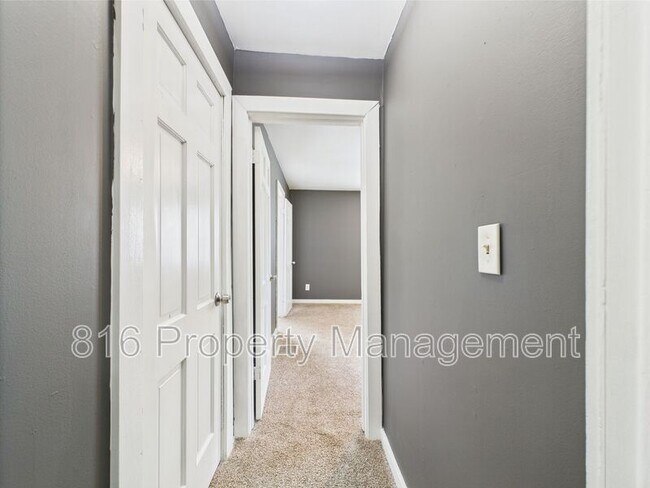 Building Photo - 3354 Jackson Ave