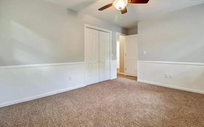 Building Photo - 403 Fairington Dr