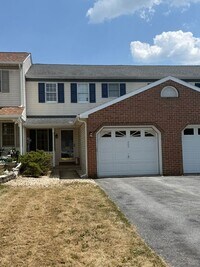 Building Photo - 403 Cindy Dr