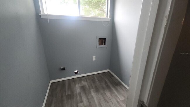 Building Photo - 1818 Warringwood Dr