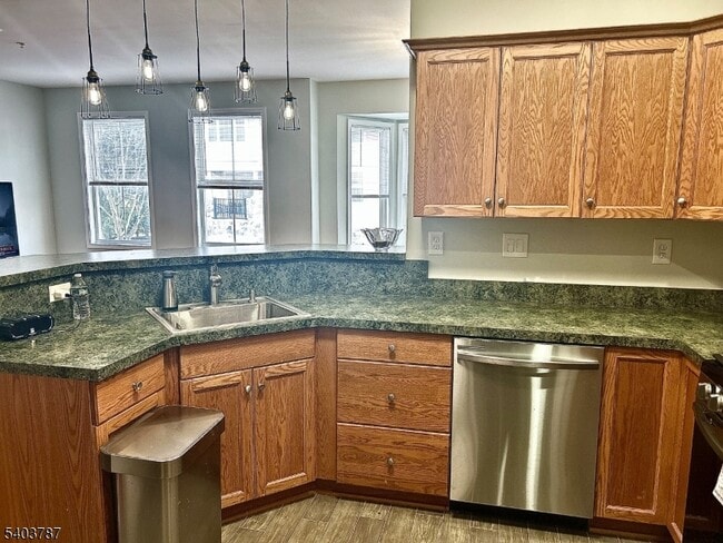 Building Photo - 172 Winchester Ct