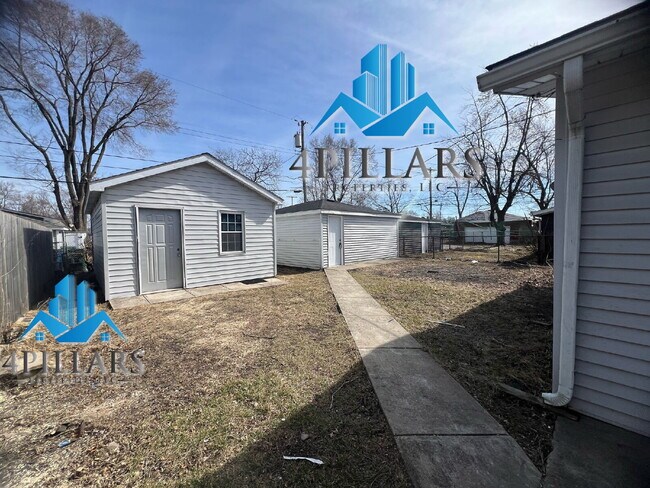 Building Photo - "Beautiful 3-Bedroom Home with Ample Storage in Hammond, IN!"