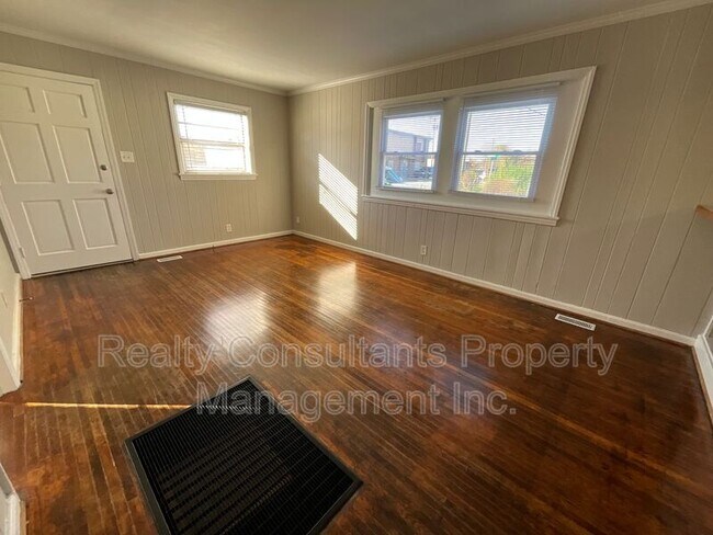 Building Photo - 201 Lowdermilk St