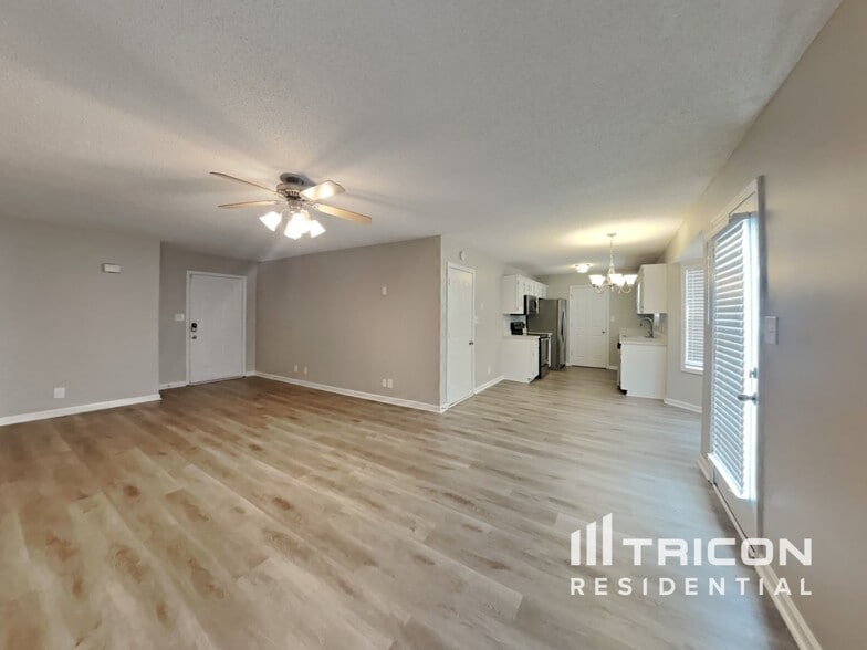 Building Photo - 421 Faulkner Dr
