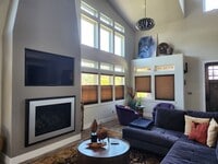 Building Photo - Available NOW-Sophisticated-modern AG HOME
