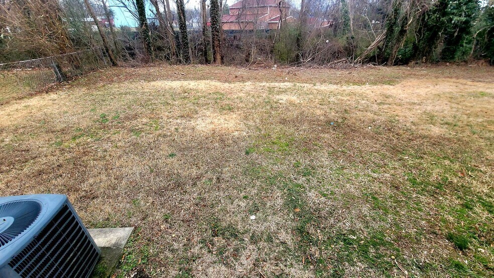 Building Photo - 1516 W Clara Dr