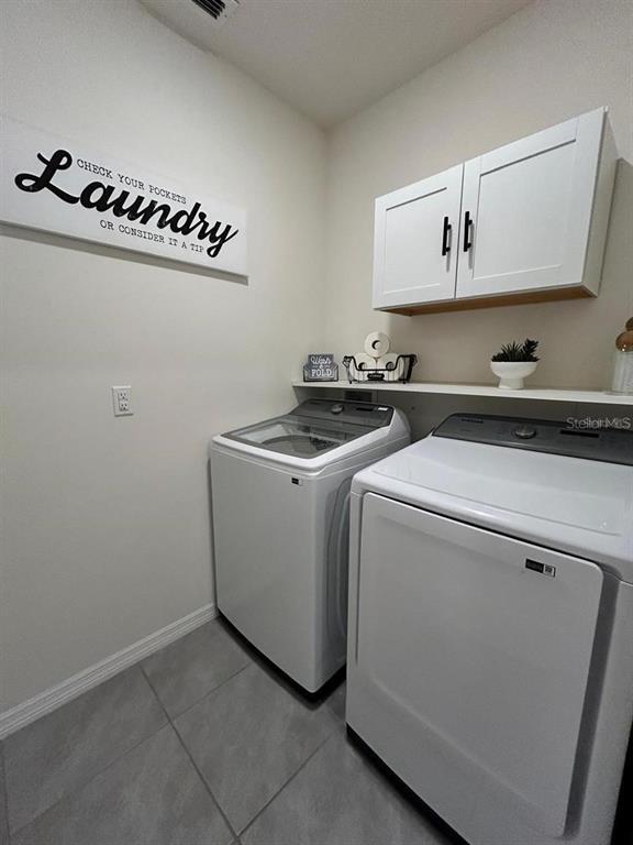 Building Photo - 567 Boardwalk Ave