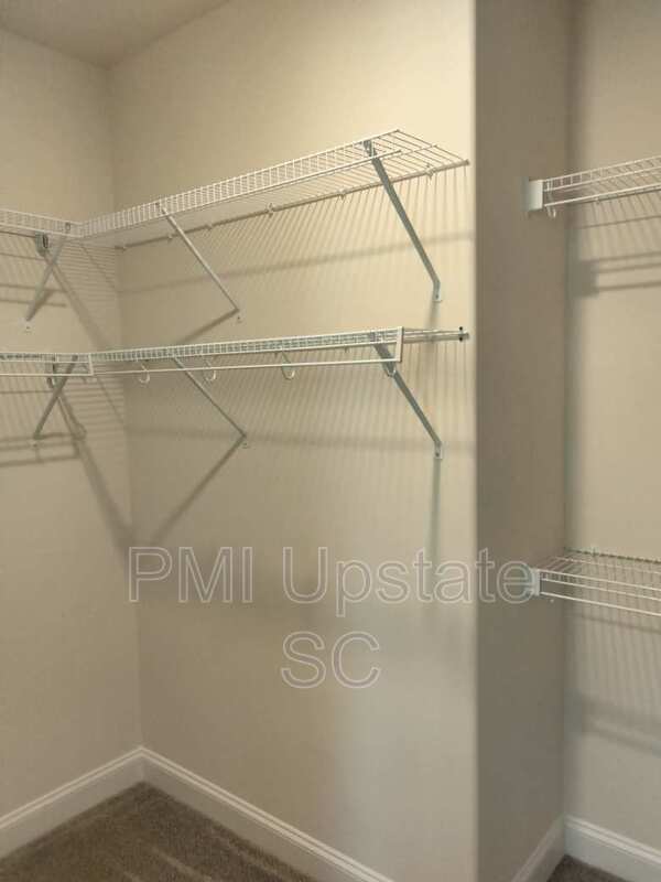 Building Photo - 567 Chantry Ln