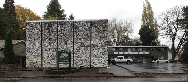 Building Photo - Field View Apartments