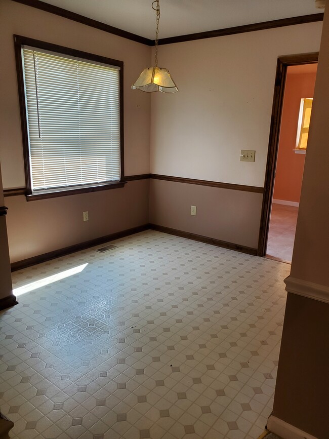 Dining room - 14B Camino Ln