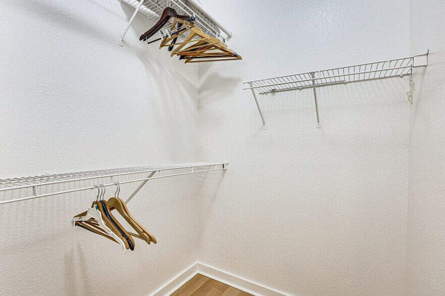 Building Photo - 11375 E Sahuaro Dr