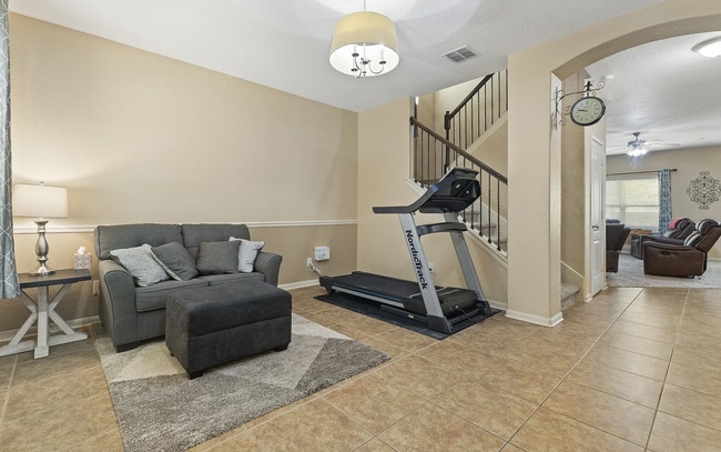 Building Photo - 10607 Tansy Canyon