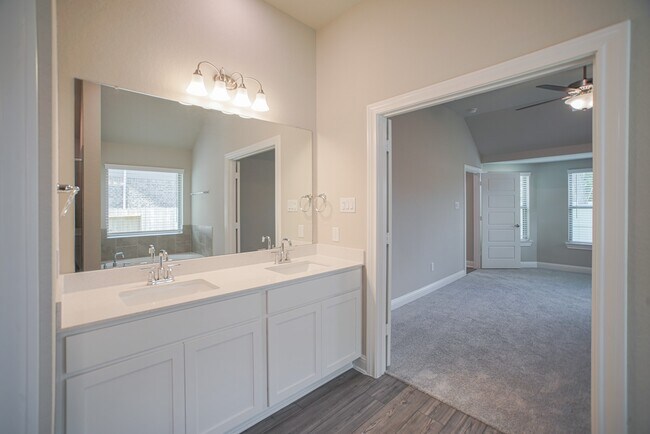 Building Photo - 17112 Coneflower Pl