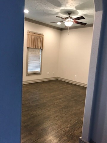 Building Photo - 123 S 7th St