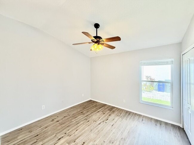 Building Photo - 4768 Ridgemoor Cir