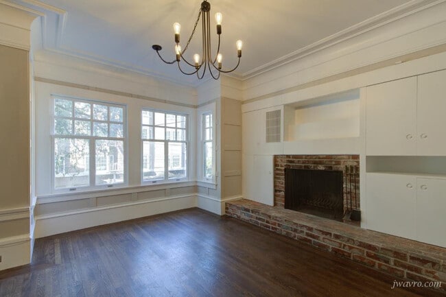 Building Photo - 2989 Jackson St