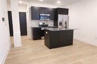 Building Photo - 1901 E Willard St