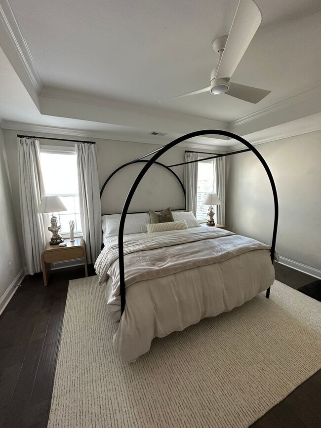 Building Photo - Partially Furnished Lakefront Retreat in Sunset Bay – Stunning Views & Resort-Style Amenities