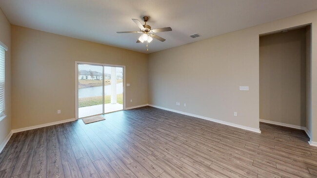 Building Photo - 98 Tree Frog Way