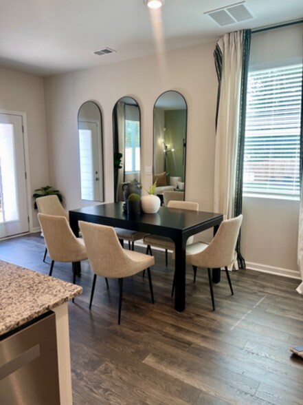 Building Photo - 5872 Abel Ln