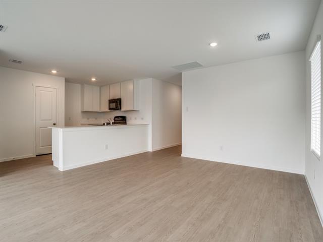 Building Photo - 1625 Baugh St