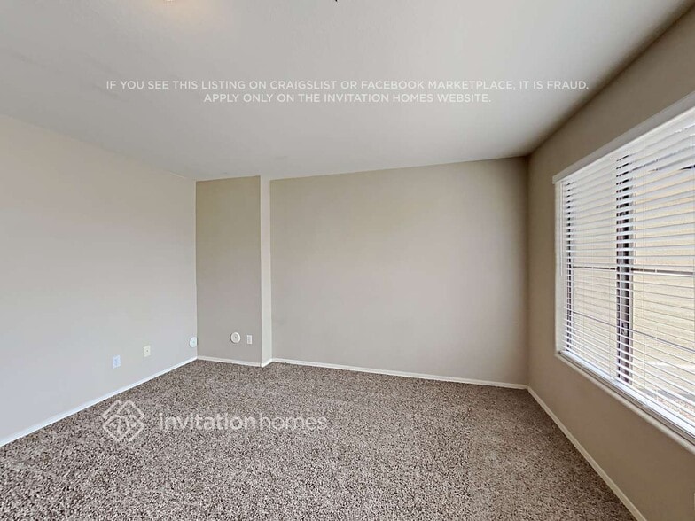 Building Photo - 7801 N 44th Dr