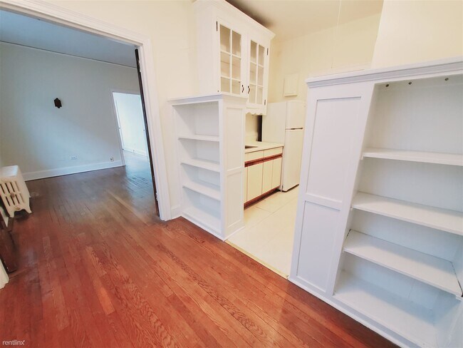 Building Photo - 1 br, 1 bath Condo - 30 Spring St