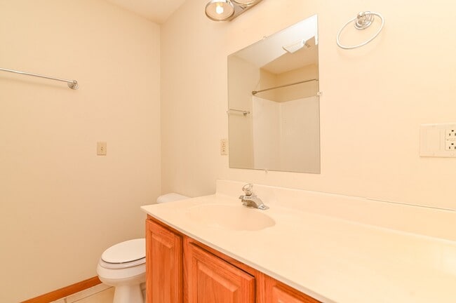 Building Photo - 5204 Deer Ridge