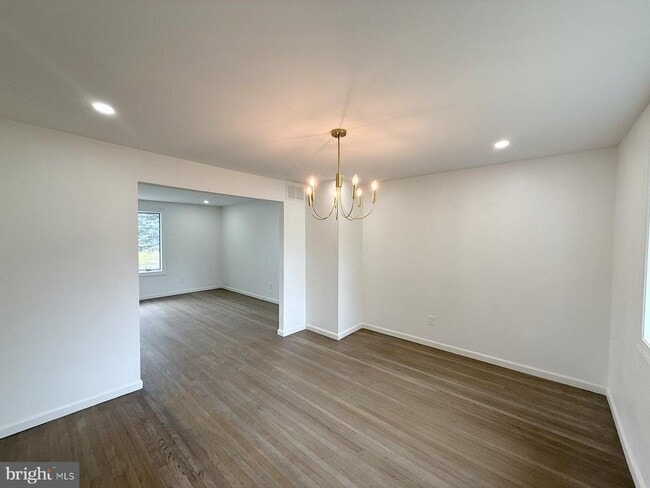 Building Photo - 7 Orchid Ln