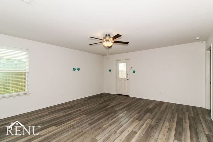 Building Photo - 18404 Allen Welch Dr