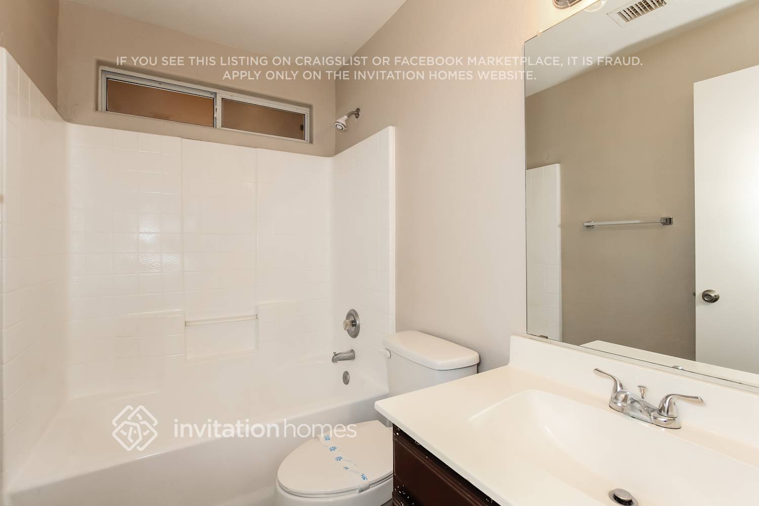 Building Photo - 8931 W Fullam St