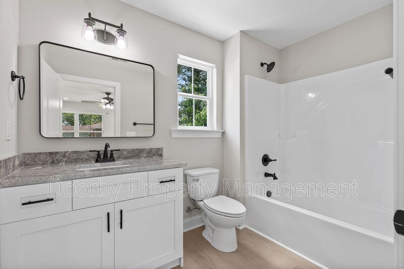 Building Photo - 36 Alden Ln