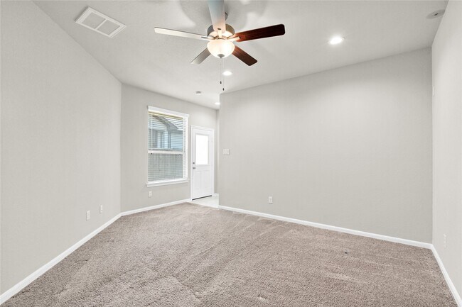 Building Photo - 16207 Northern Cardinal Ln