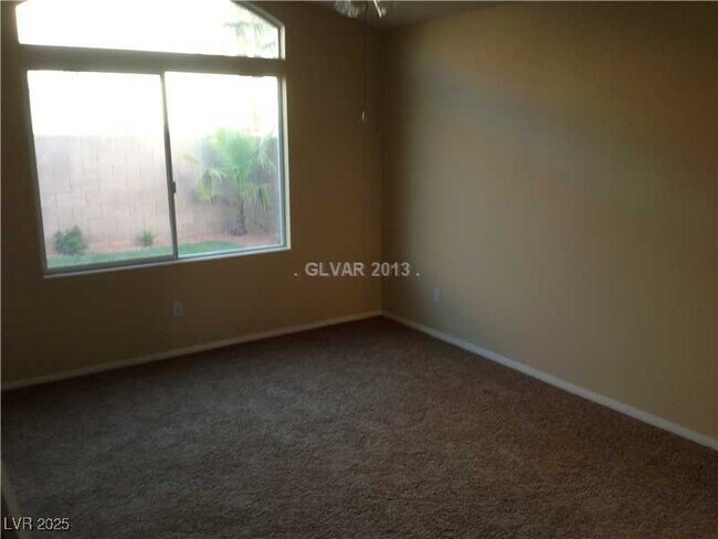 Building Photo - 1020 Windhook St